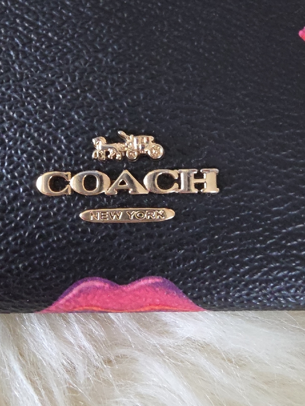 Coach Black Leather Pink Lips Mini Skinny ID Wallet & Key Ring 🖤💋🩷 - Picture 2 of 15